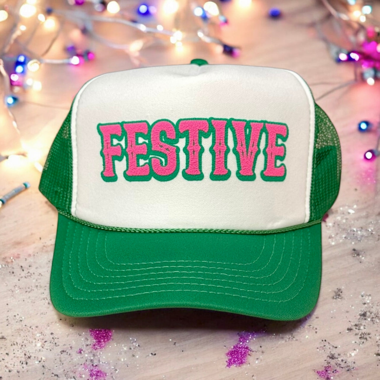 FESTIVE - White/Green Trucker